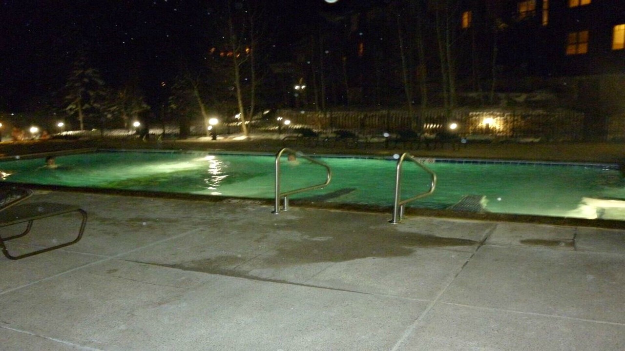 Photo of Outdoor in Four O'Clock