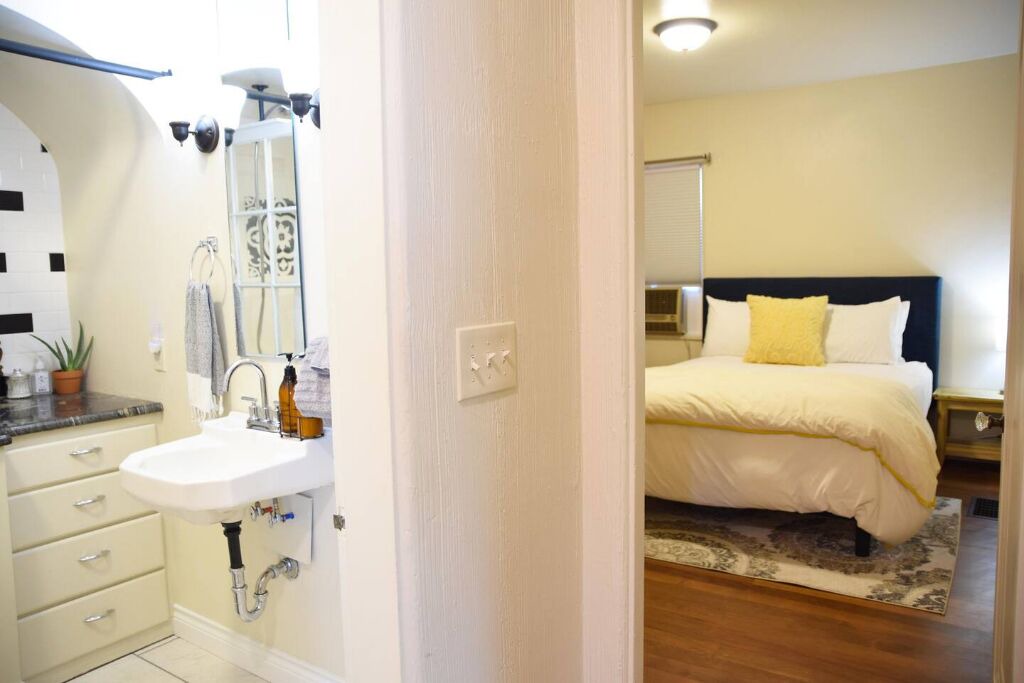 Photo of Bedroom in Broadmoor
