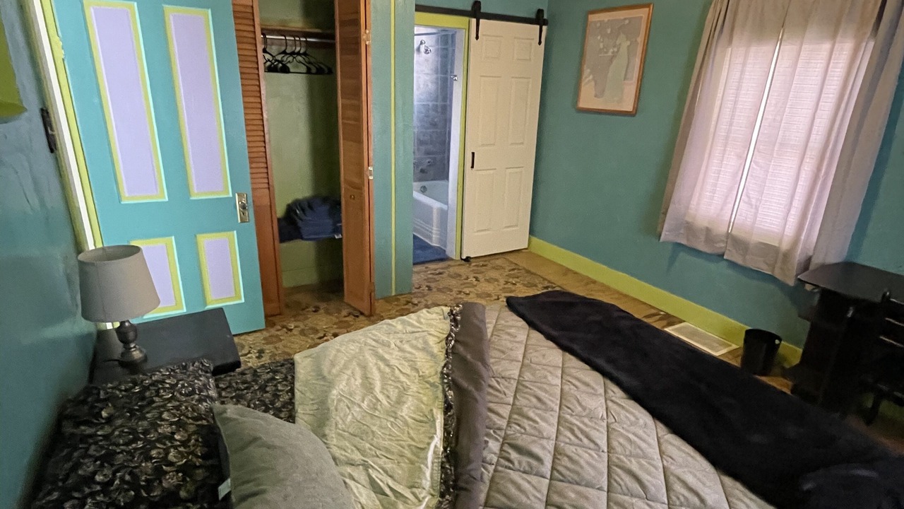 Photo of Bedroom in Louisville