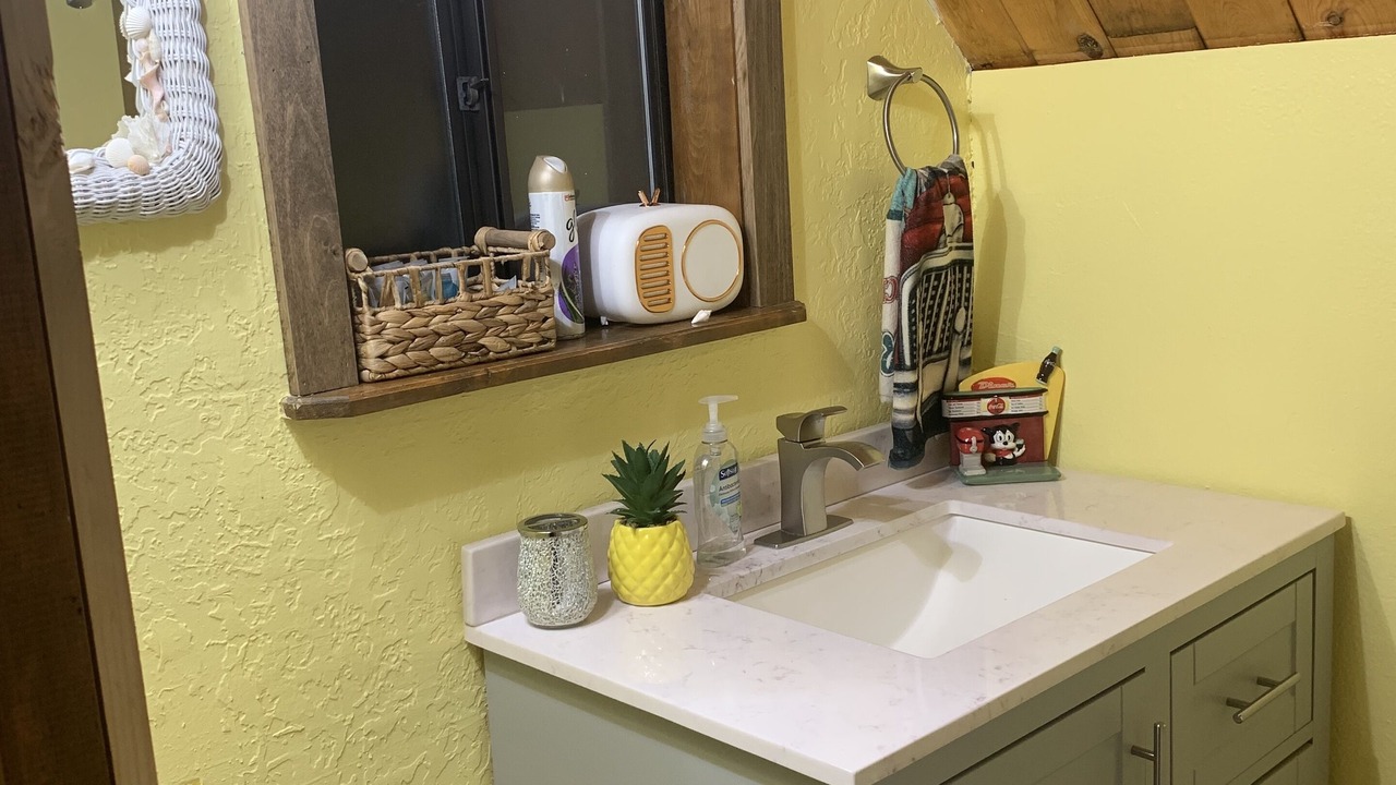 Photo of Bathroom in Forest Lakes