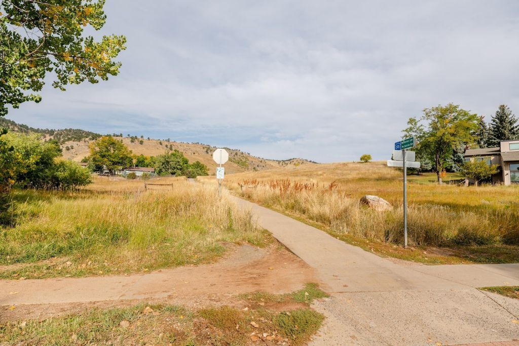 Photo of Outdoor in Wonderland Hills