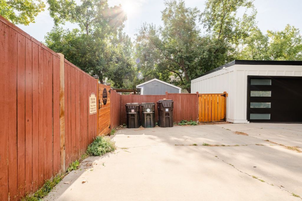 Photo of Outdoor in Wonderland Hills