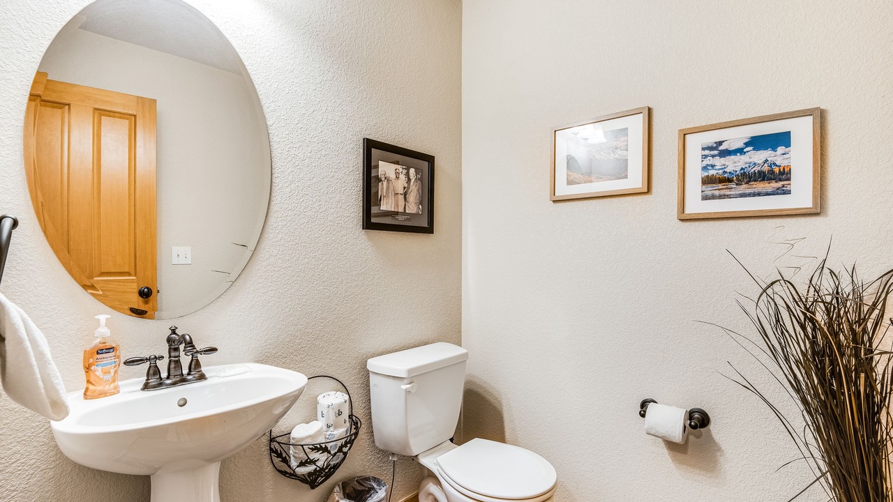 Photo of Bathroom in Rendezvous