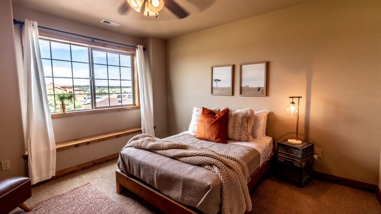 Photo of Bedroom in Colorado Springs