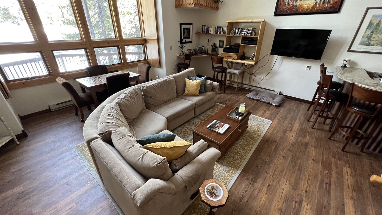 Photo of Livingroom in Valley of the Sun