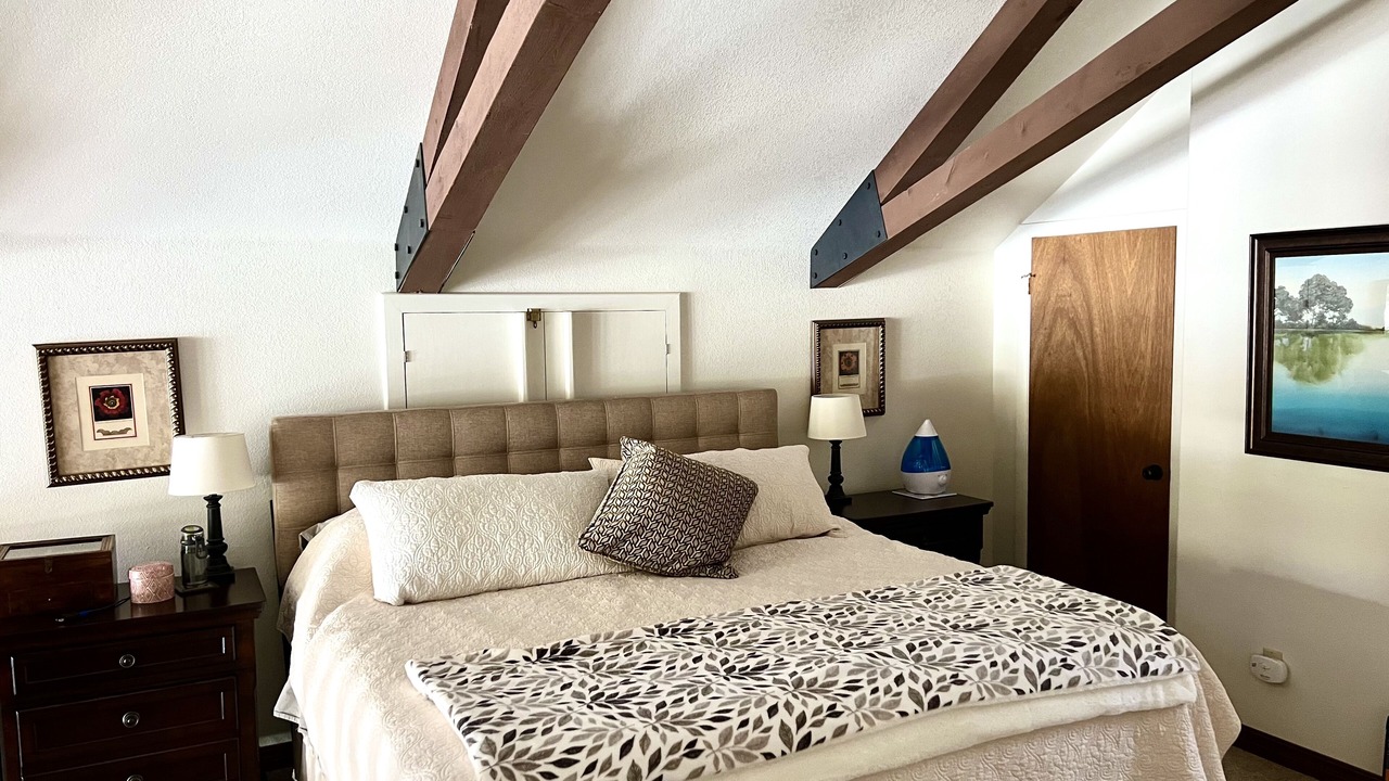 Photo of Bedroom in Valley of the Sun