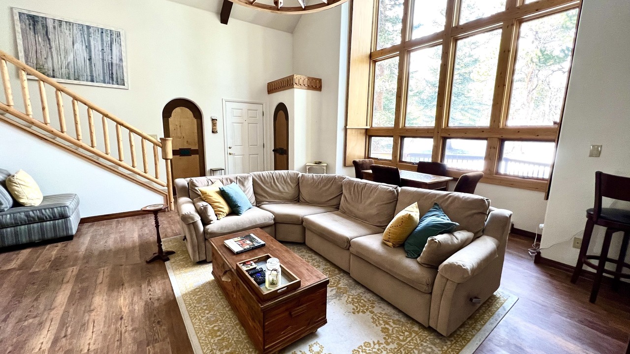 Photo of Livingroom in Valley of the Sun