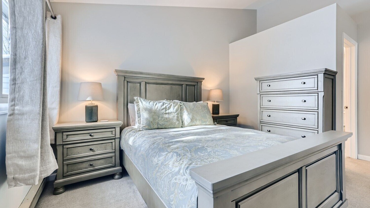 Photo of Bedroom in Edwards