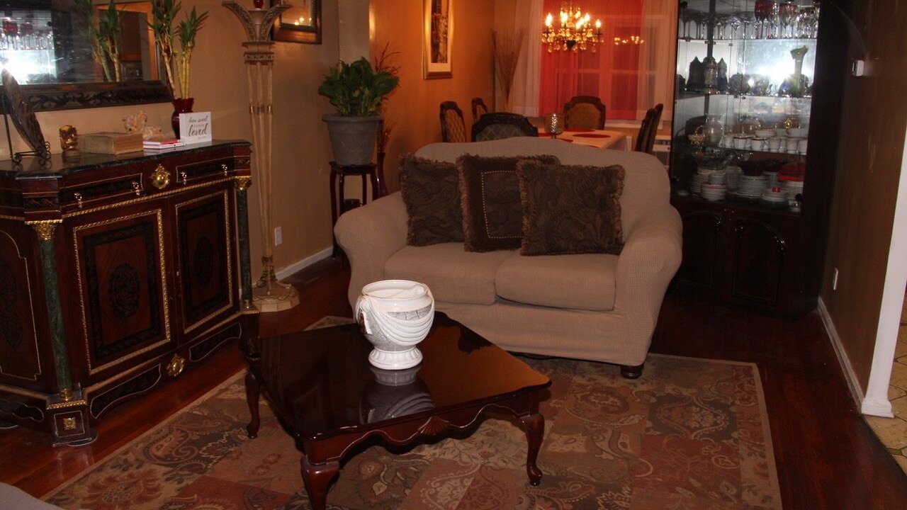 Photo of Livingroom in Canarsie