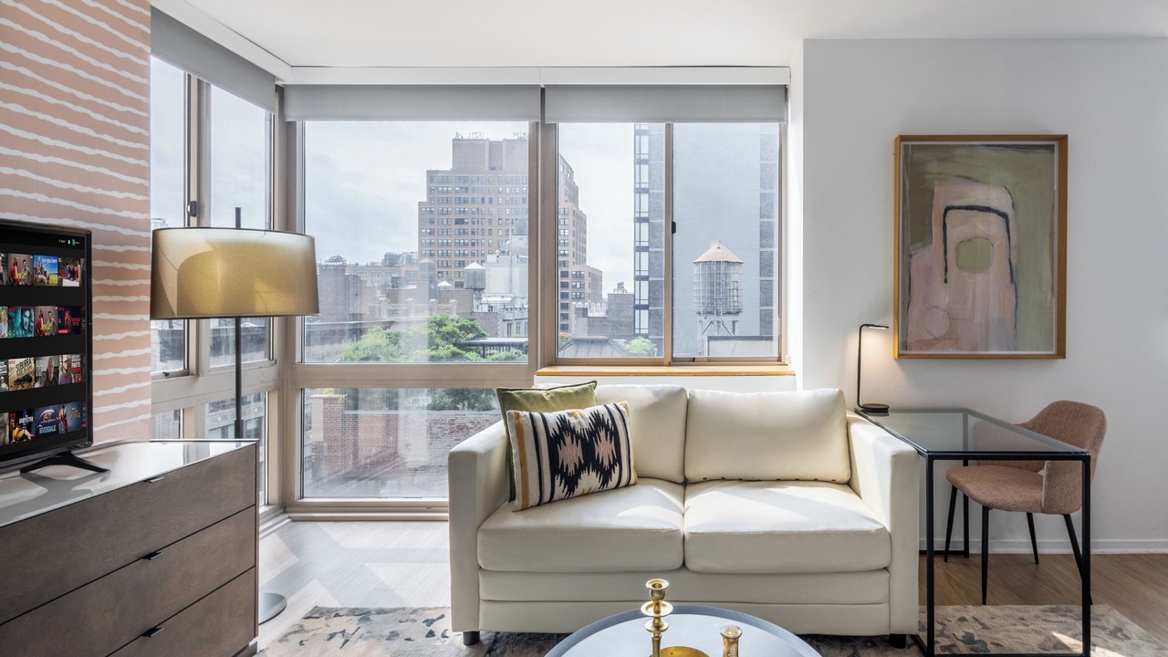 Photo of Livingroom in Midtown South
