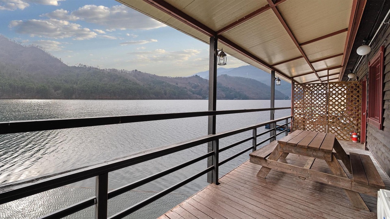 Photo of Bedroom in Oeseo