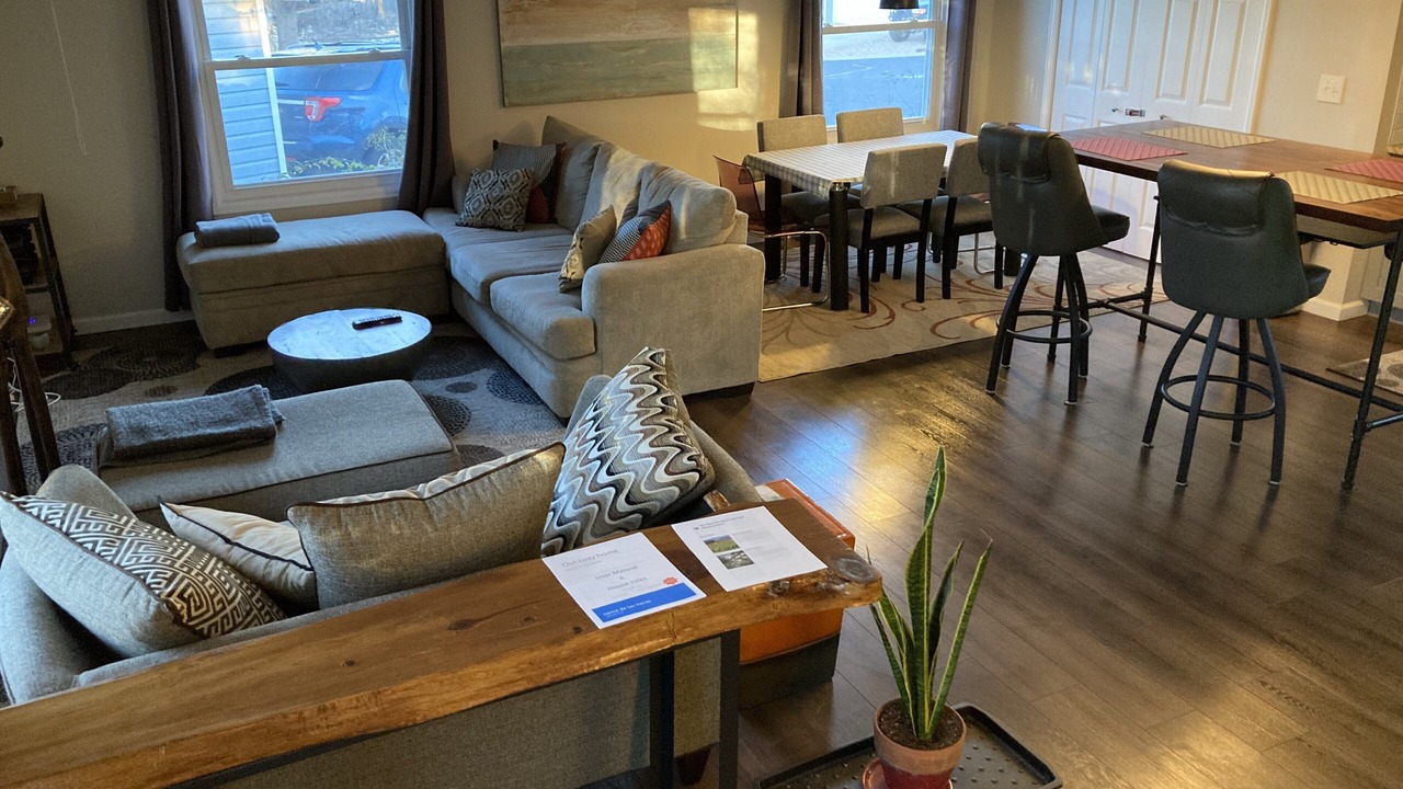 Photo of Livingroom in West Central Westminster