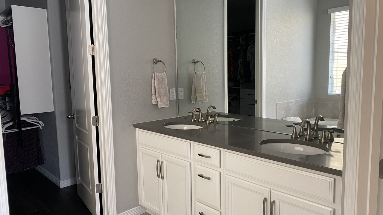 Photo of Bathroom in Arvada