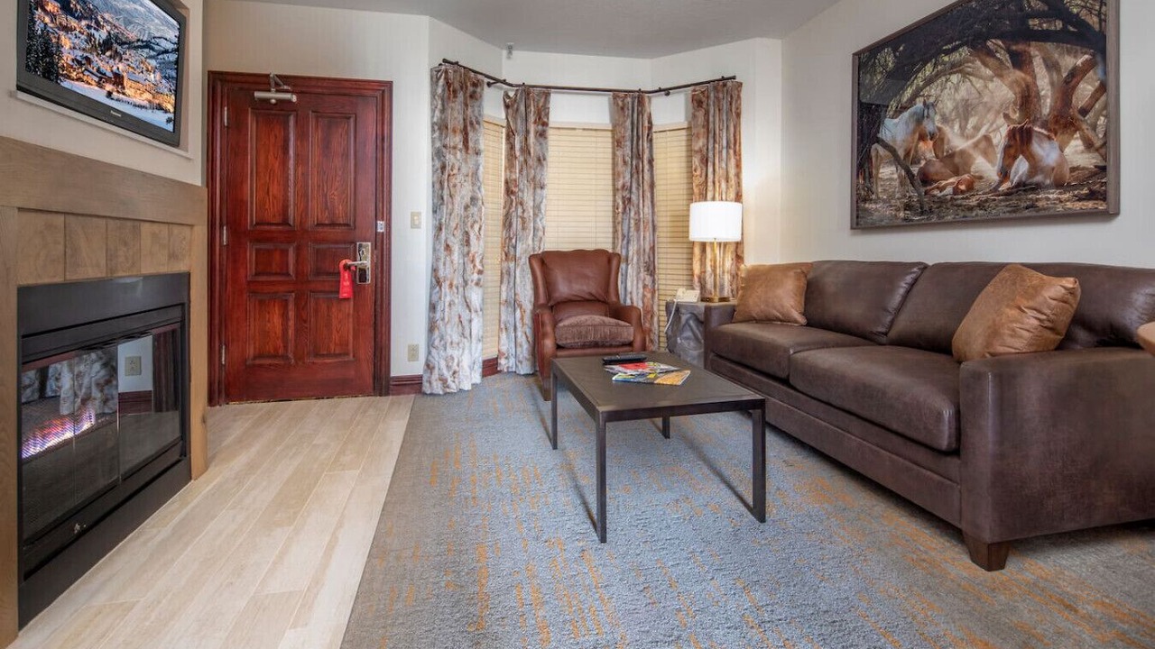 Photo of Livingroom in Beaver Creek