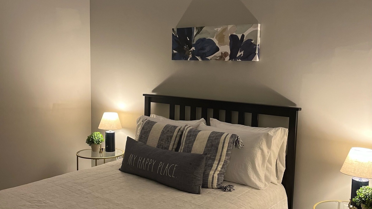 Photo of Bedroom in Ballpark