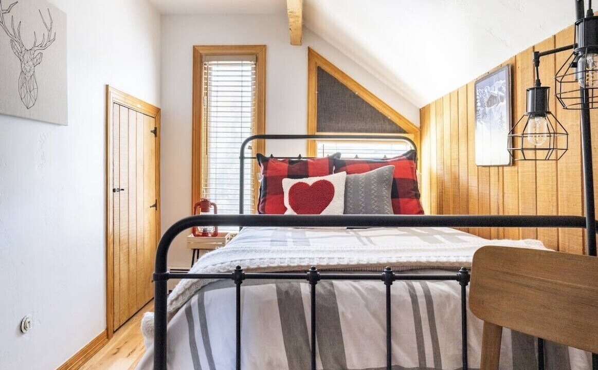 Photo of Bedroom in Vail