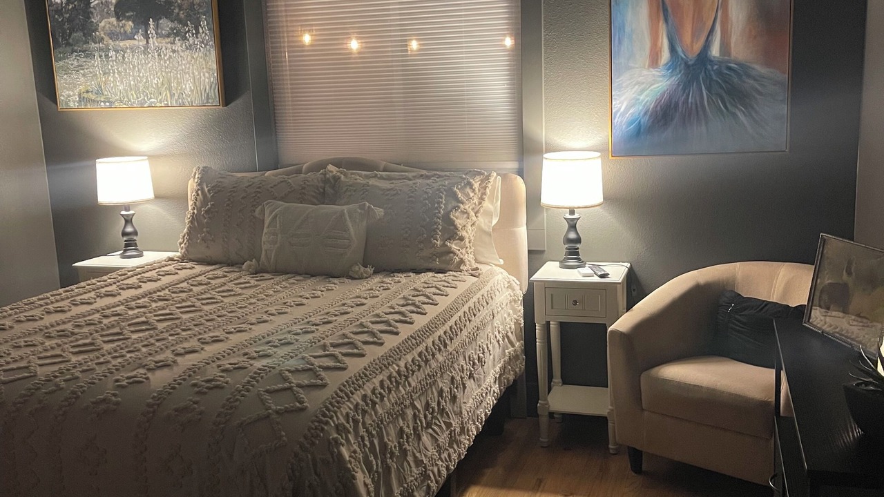 Photo of Bedroom in Berkley