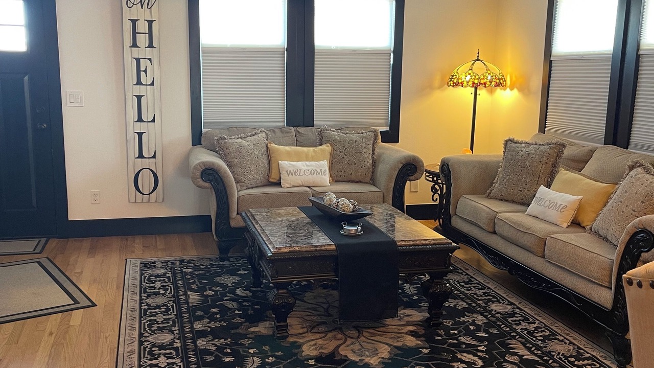 Photo of Livingroom in Berkley