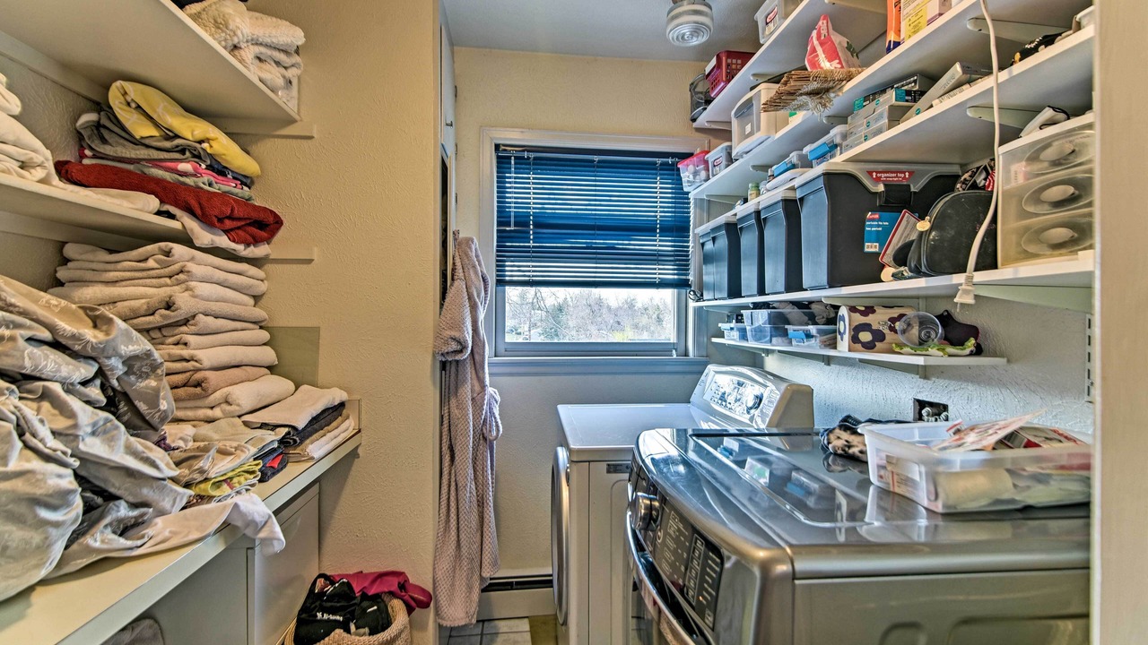Photo of Bedroom in Central Boulder