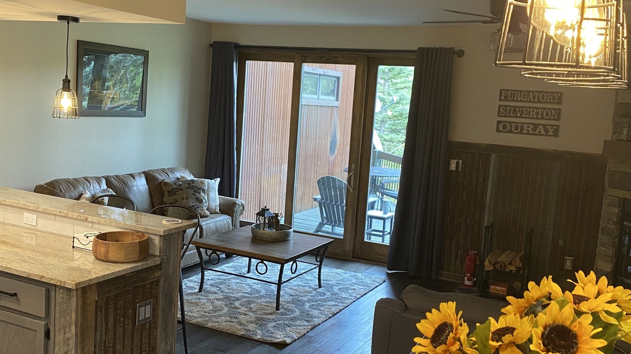 Photo of Livingroom in Purgatory