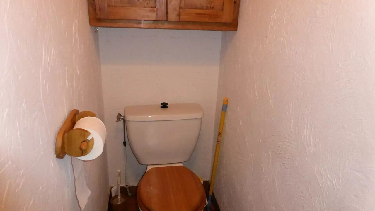 Photo of Bathroom in Demi-Quartier