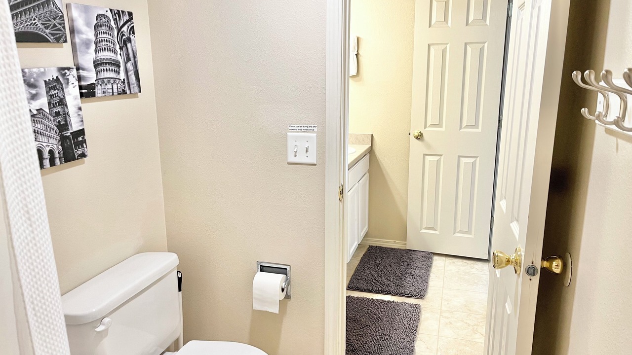 Photo of Bathroom in Gleneagle