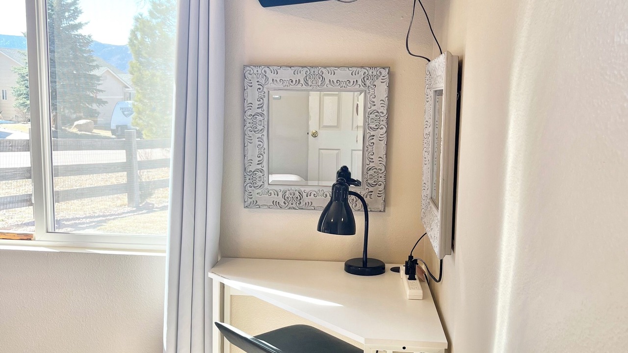 Photo of Bedroom in Gleneagle