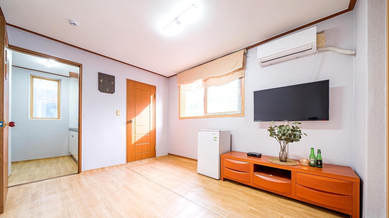 Photo of Bedroom in Namsan