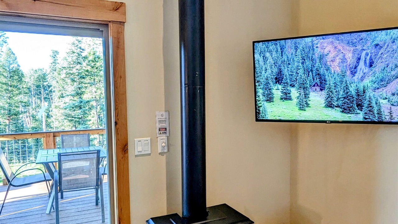 Photo of Bedroom in Columbine Lake