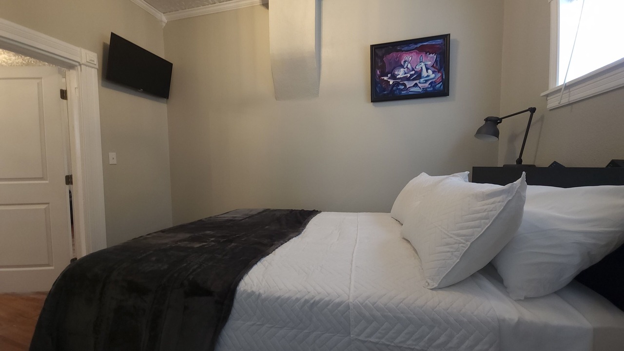 Photo of Bedroom in Pueblo