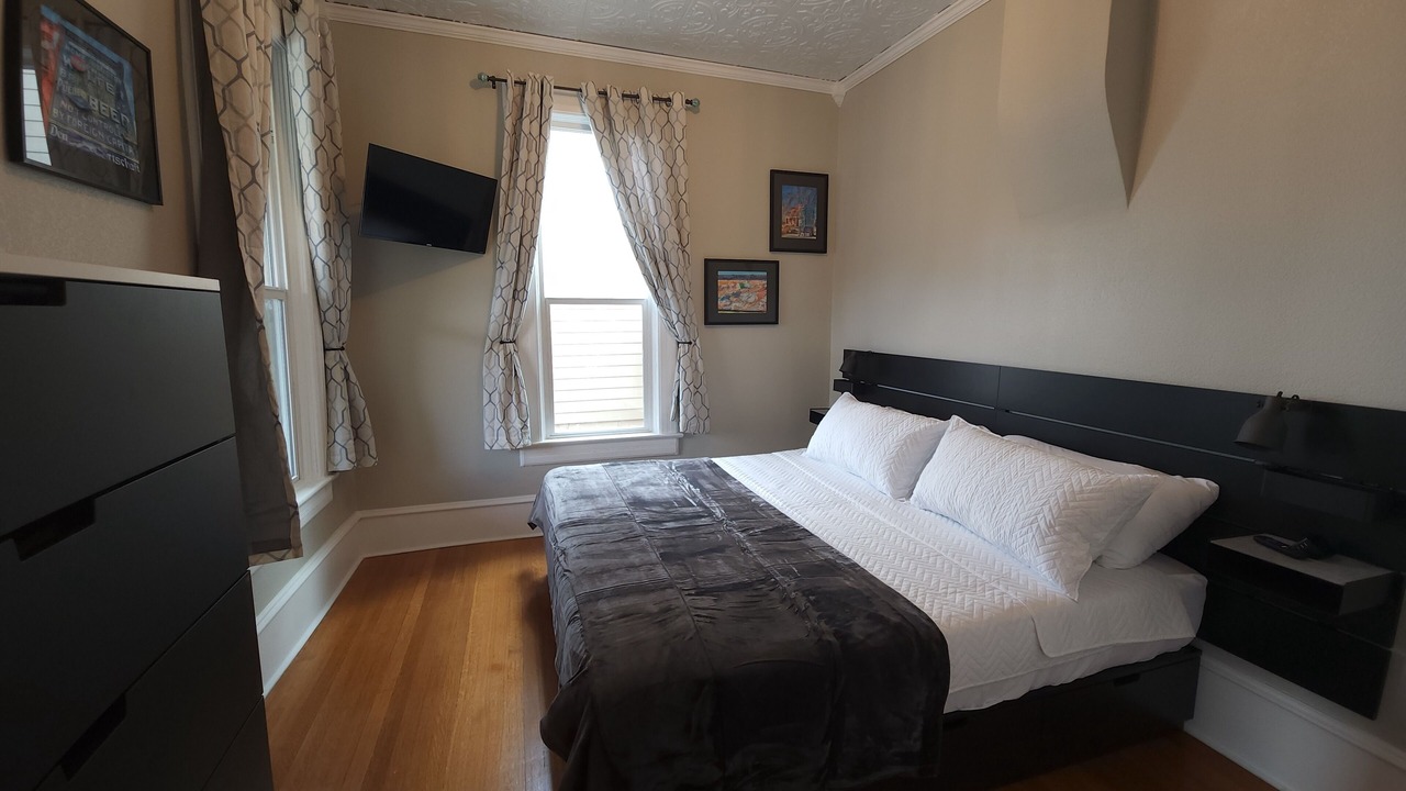 Photo of Bedroom in Pueblo
