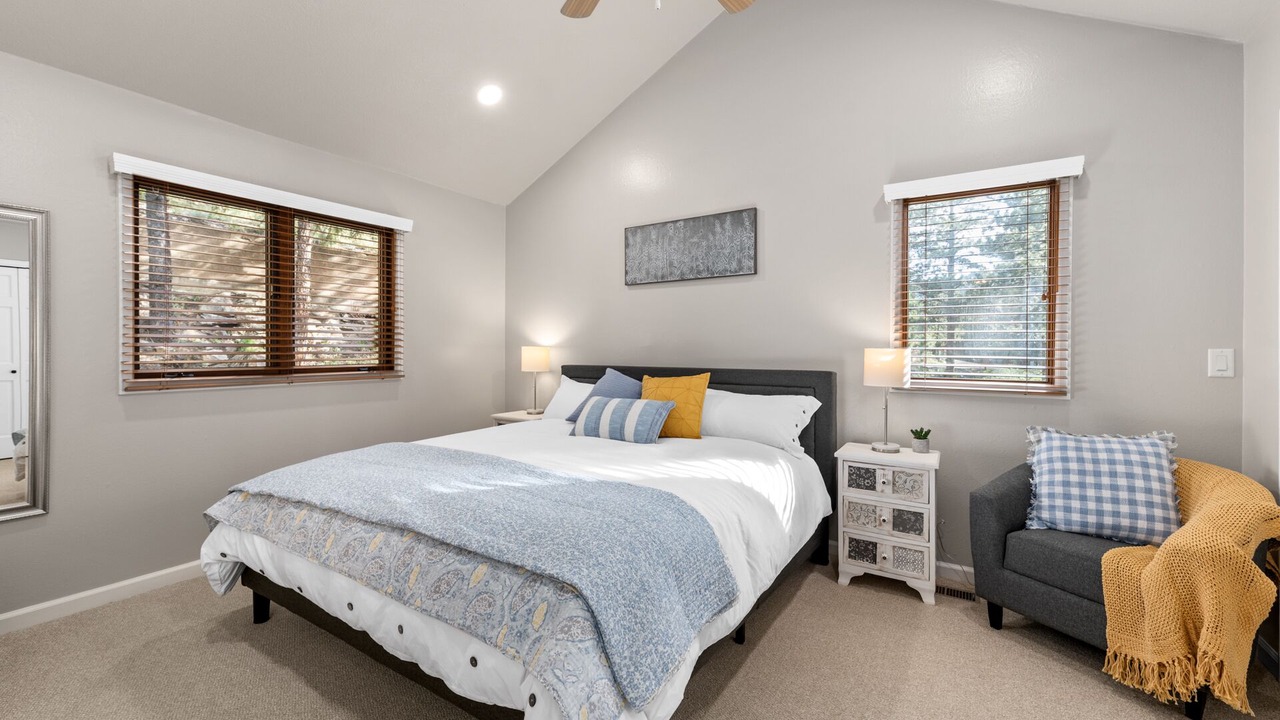 Photo of Bedroom in Aspen Brook