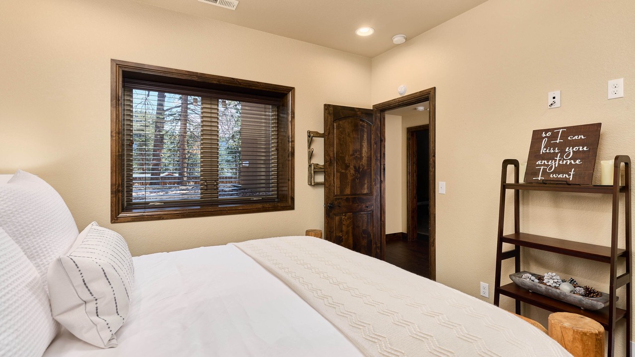 Photo of Bedroom in Woodland Park