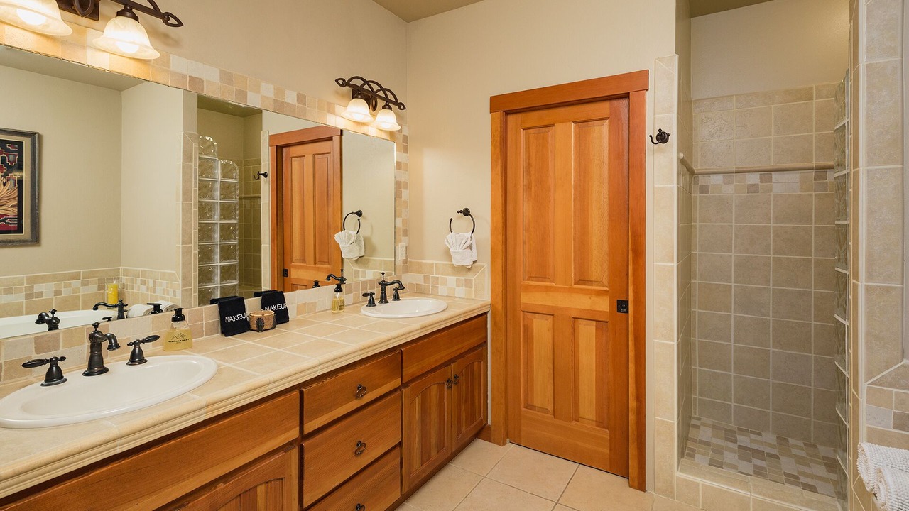 Photo of Bathroom in Purgatory