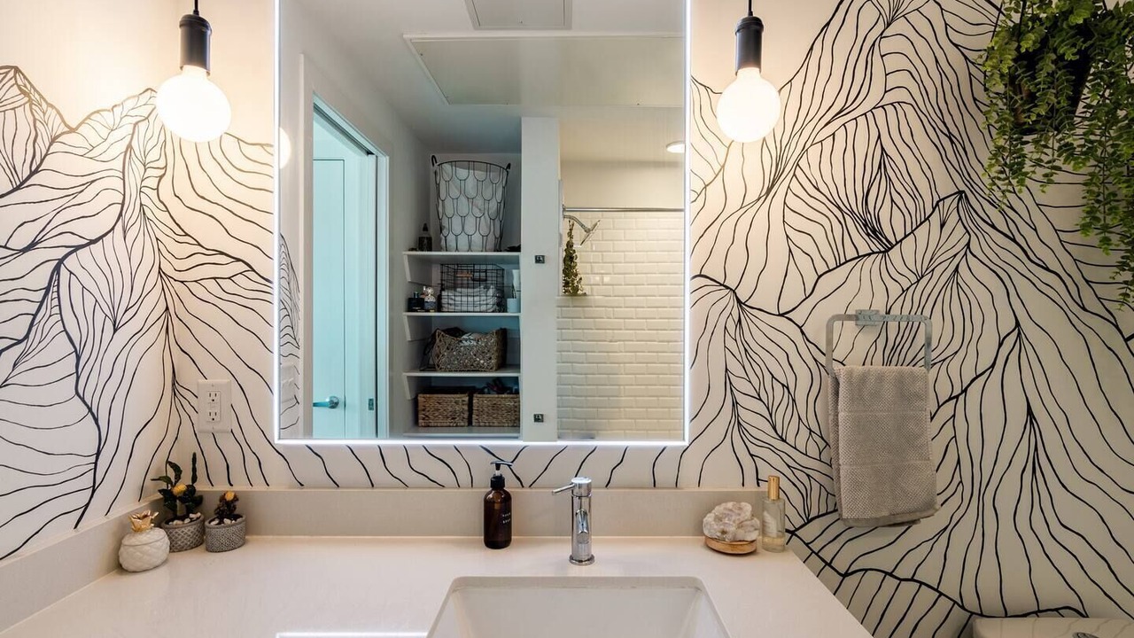 Photo of Bathroom in Curtis Park