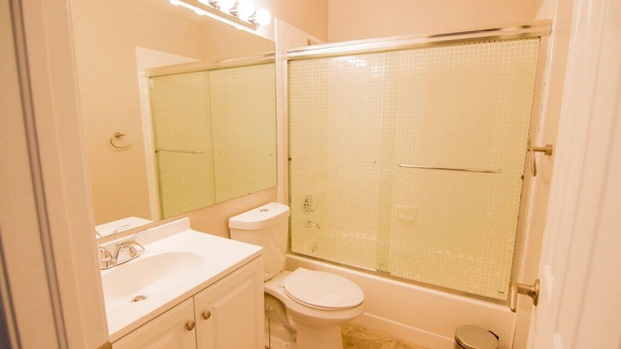 Photo of Bathroom in Cheyenne Meadows