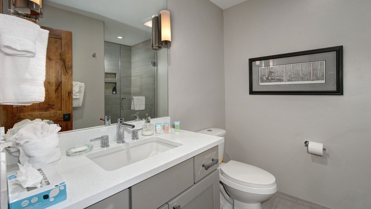 Photo of Bathroom in Mountain House