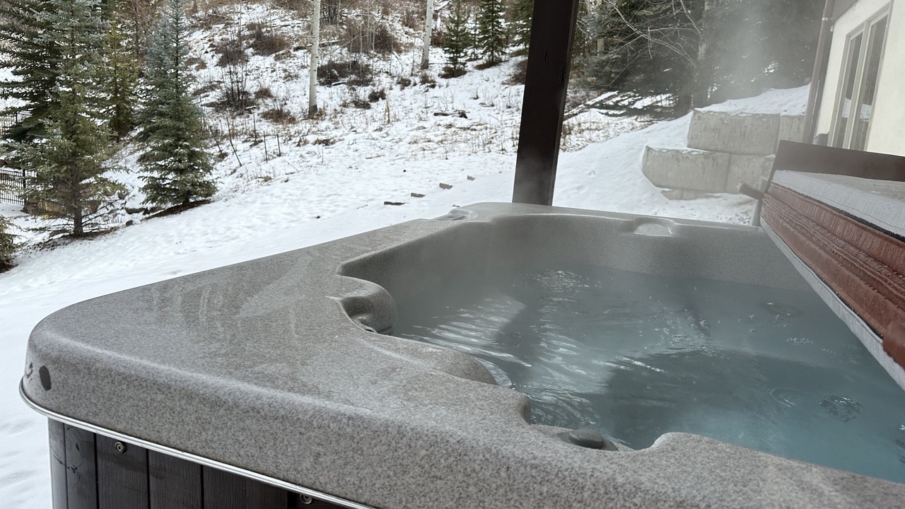 Photo of Outdoor in Highland Meadows