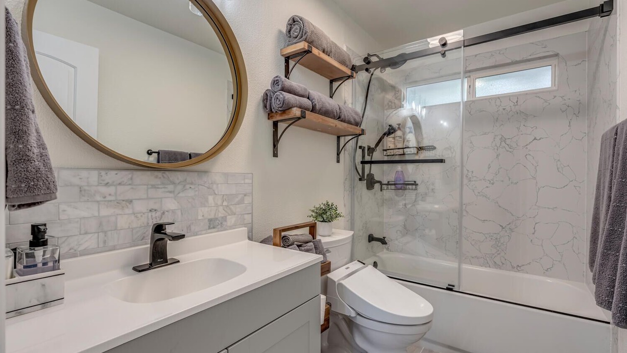 Photo of Bathroom in Tahoe Island