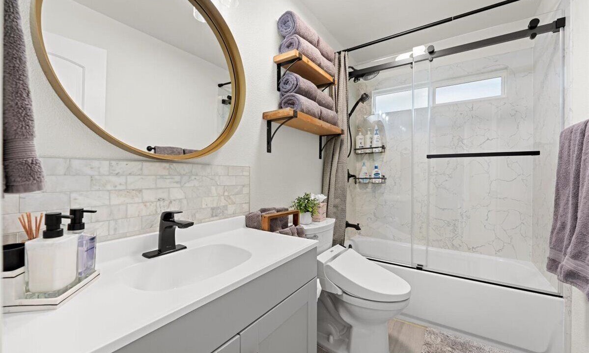 Photo of Bathroom in Tahoe Island