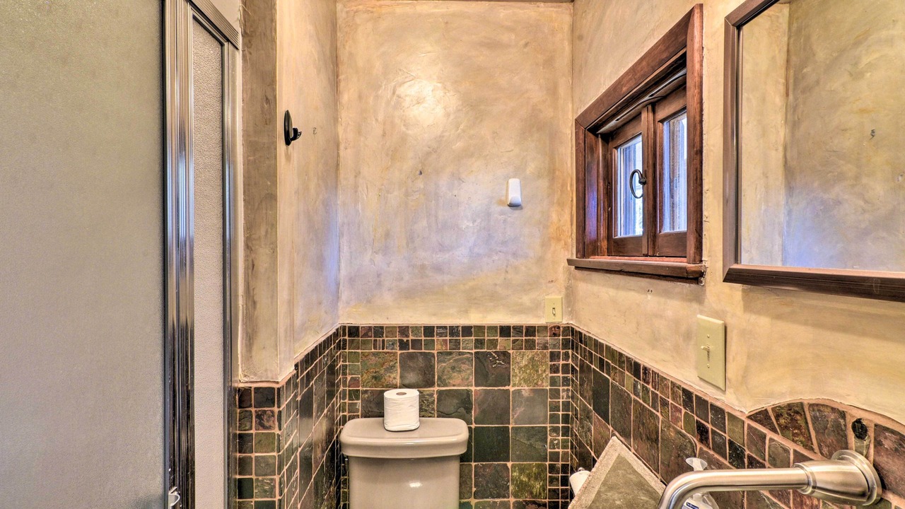Photo of Bathroom in Leadville North