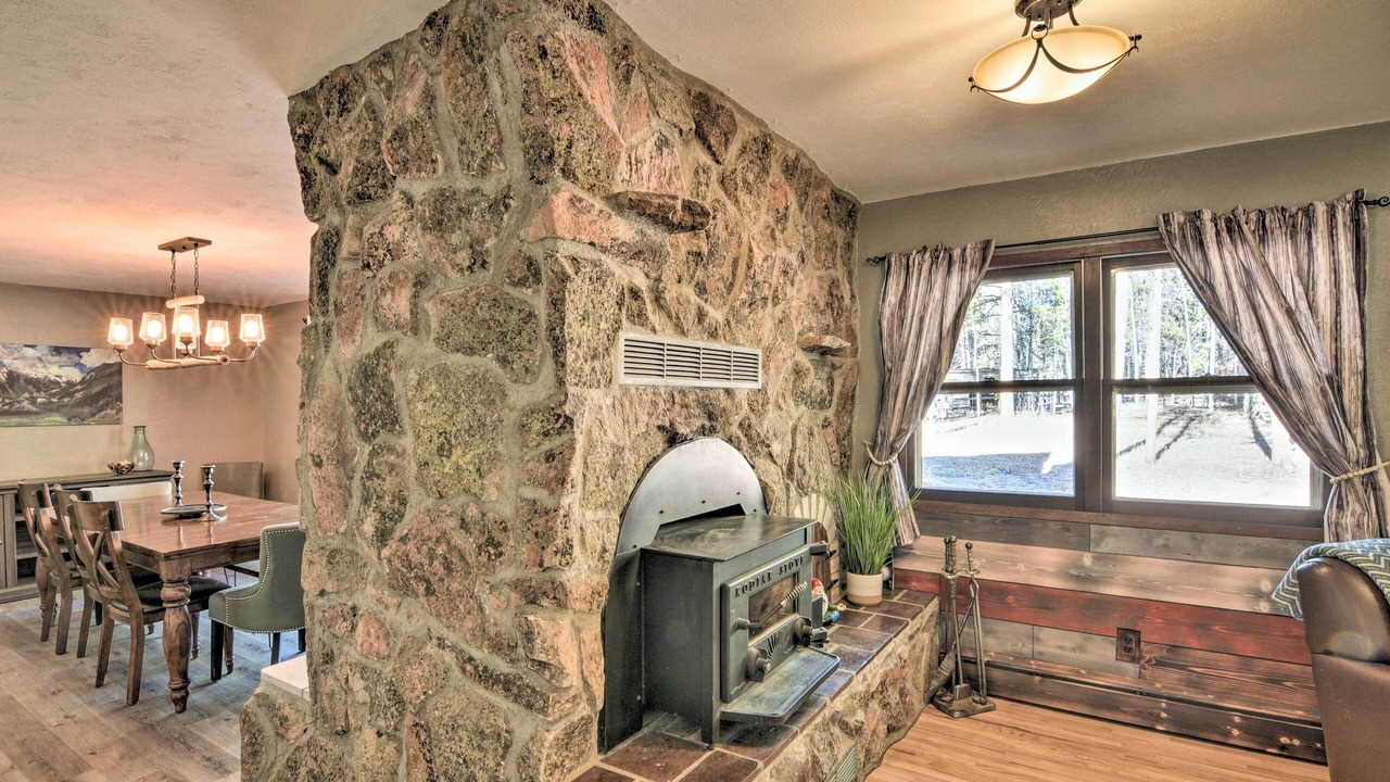 Photo of Livingroom in Leadville North