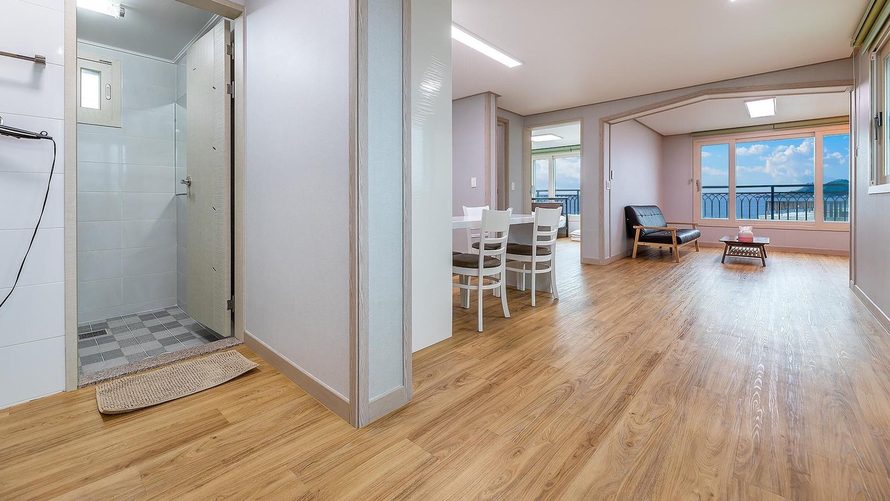 Photo of Bedroom in Hallim
