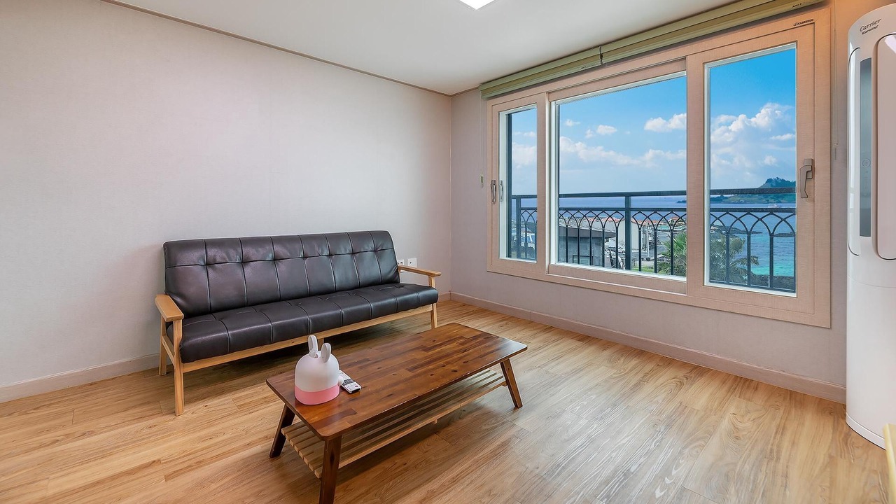 Photo of Bedroom in Hallim