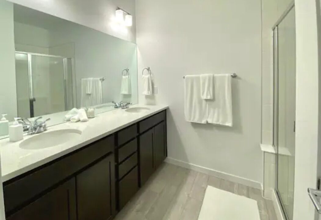 Photo of Bathroom in Twin Lakes