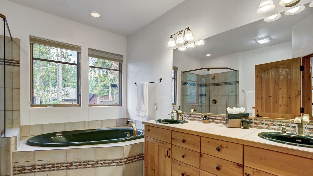Photo of Bathroom in Warrior's Mark
