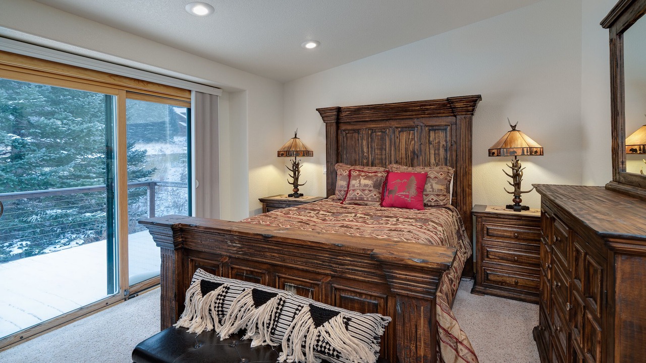 Photo of Bedroom in Blue River