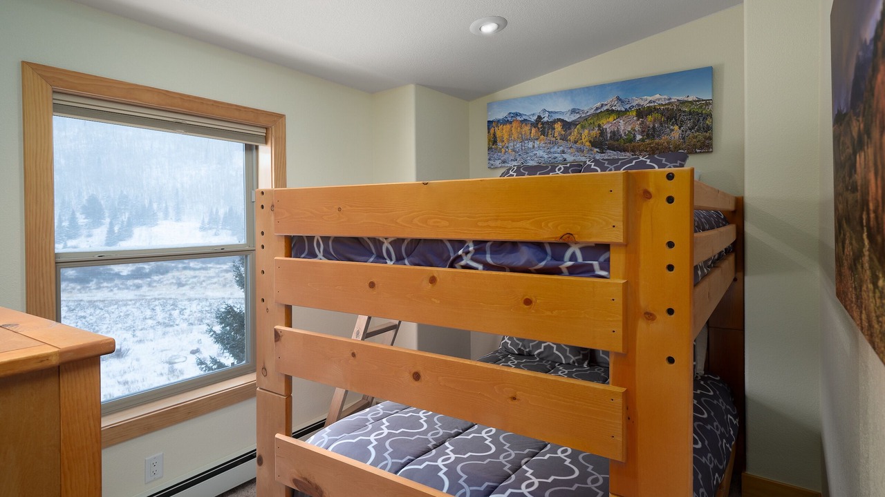 Photo of Bedroom in Blue River