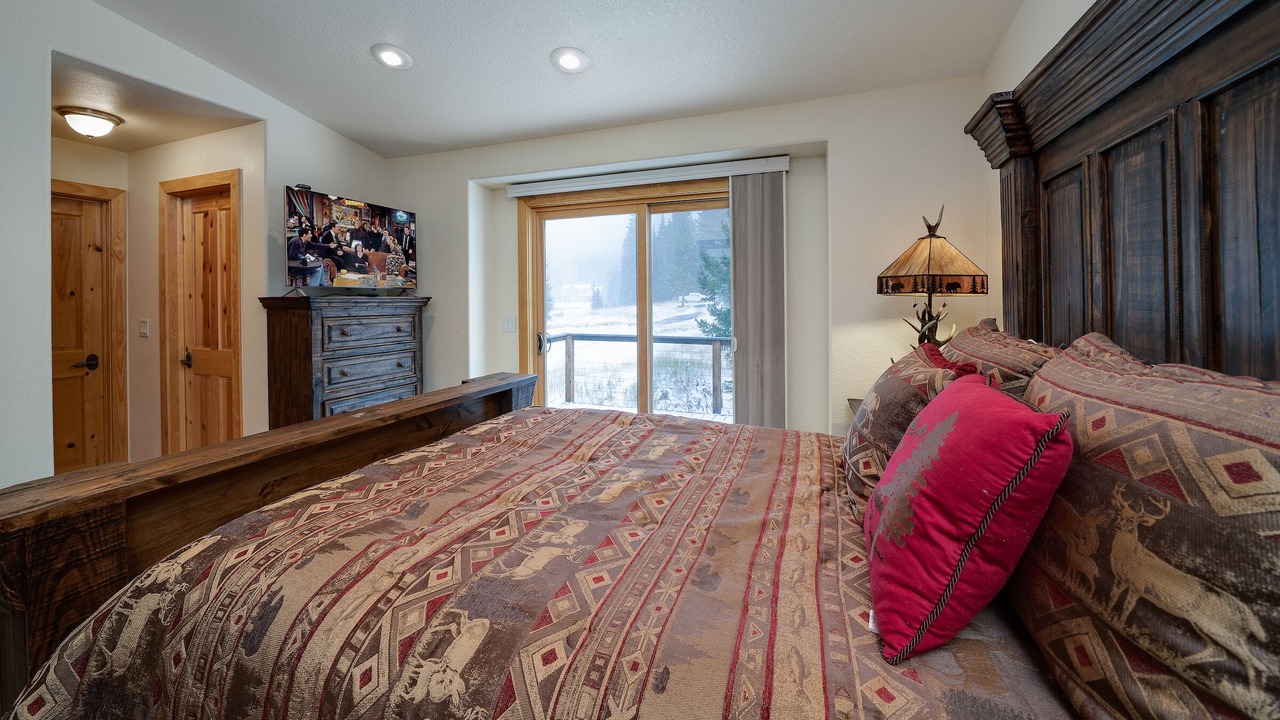 Photo of Bedroom in Blue River