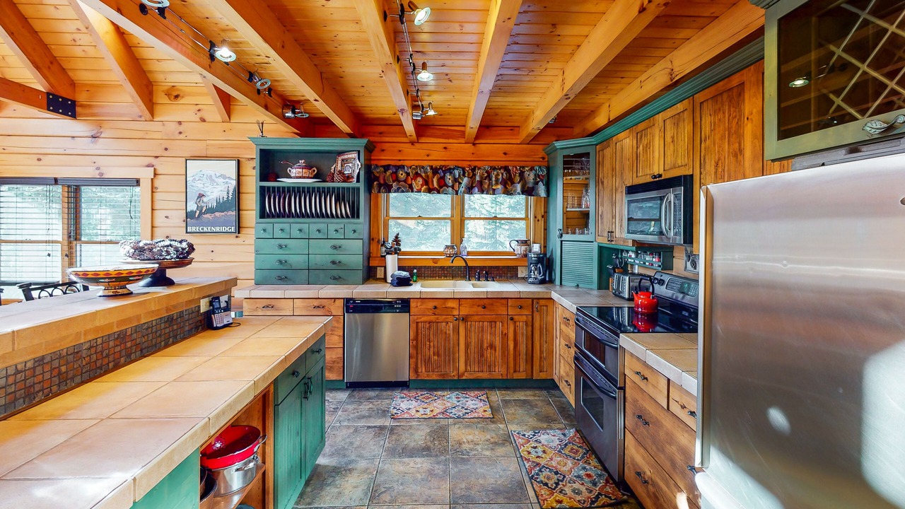 Photo of Kitchen in Quandary Village